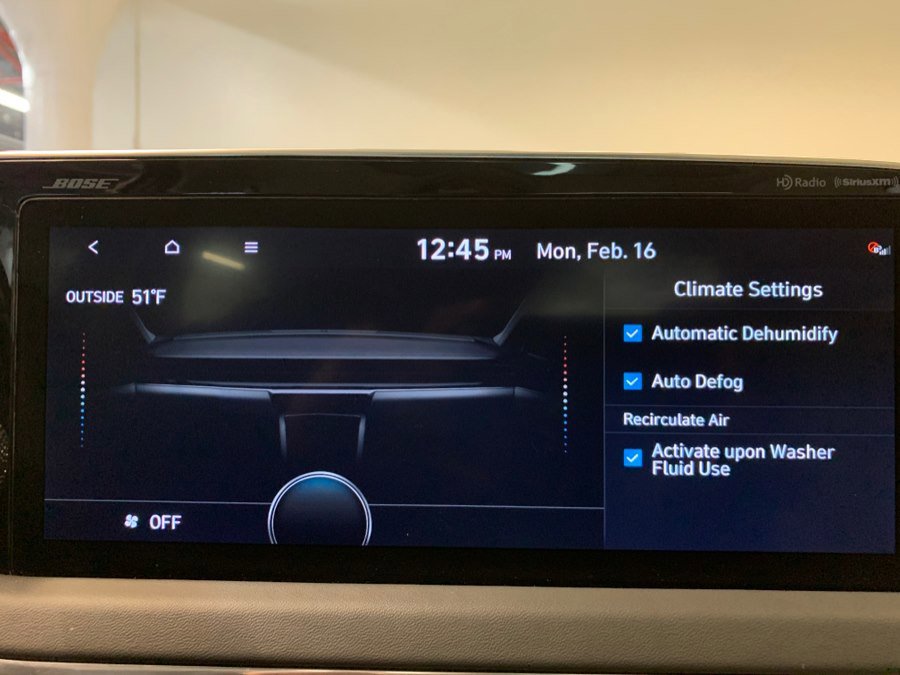 Used 2023 Hyundai Sonata Limited w/ Cargo Package FWD image 31