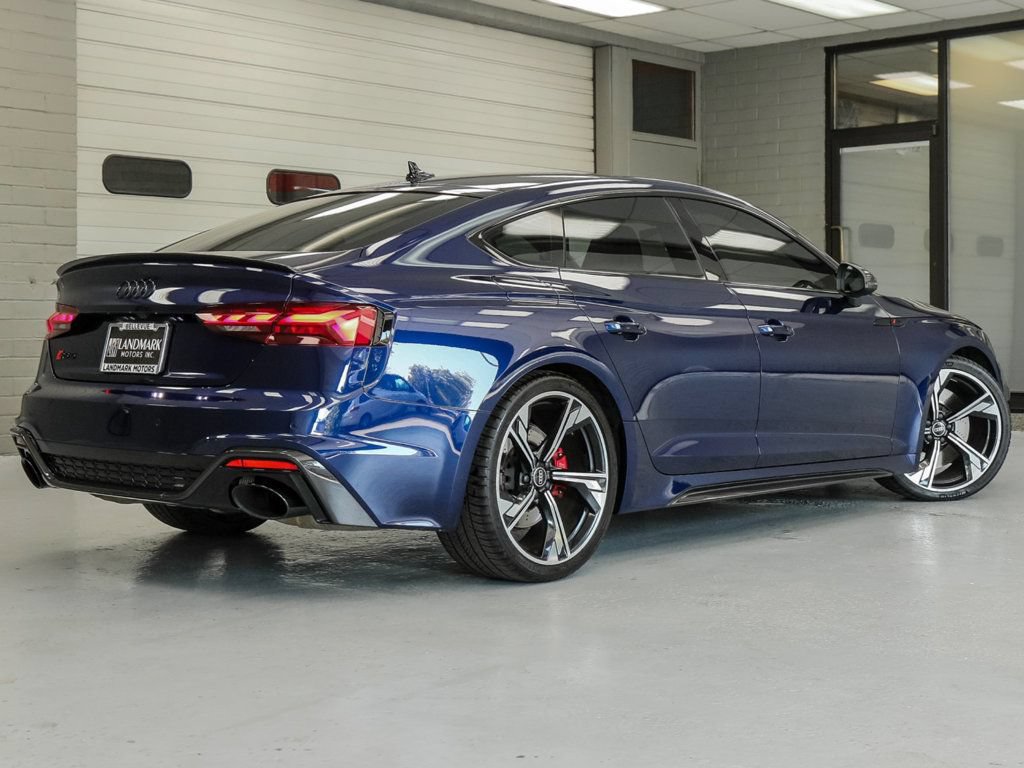 Used 2024 Audi RS 5 Sportback w/ Black Optic Carbon Package AWD/4WD image 37
