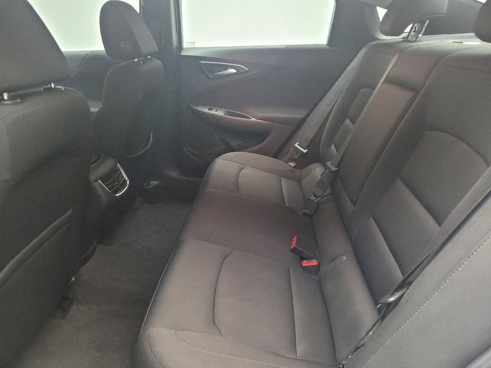 Used 2020 Chevrolet Malibu LT FWD image 18
