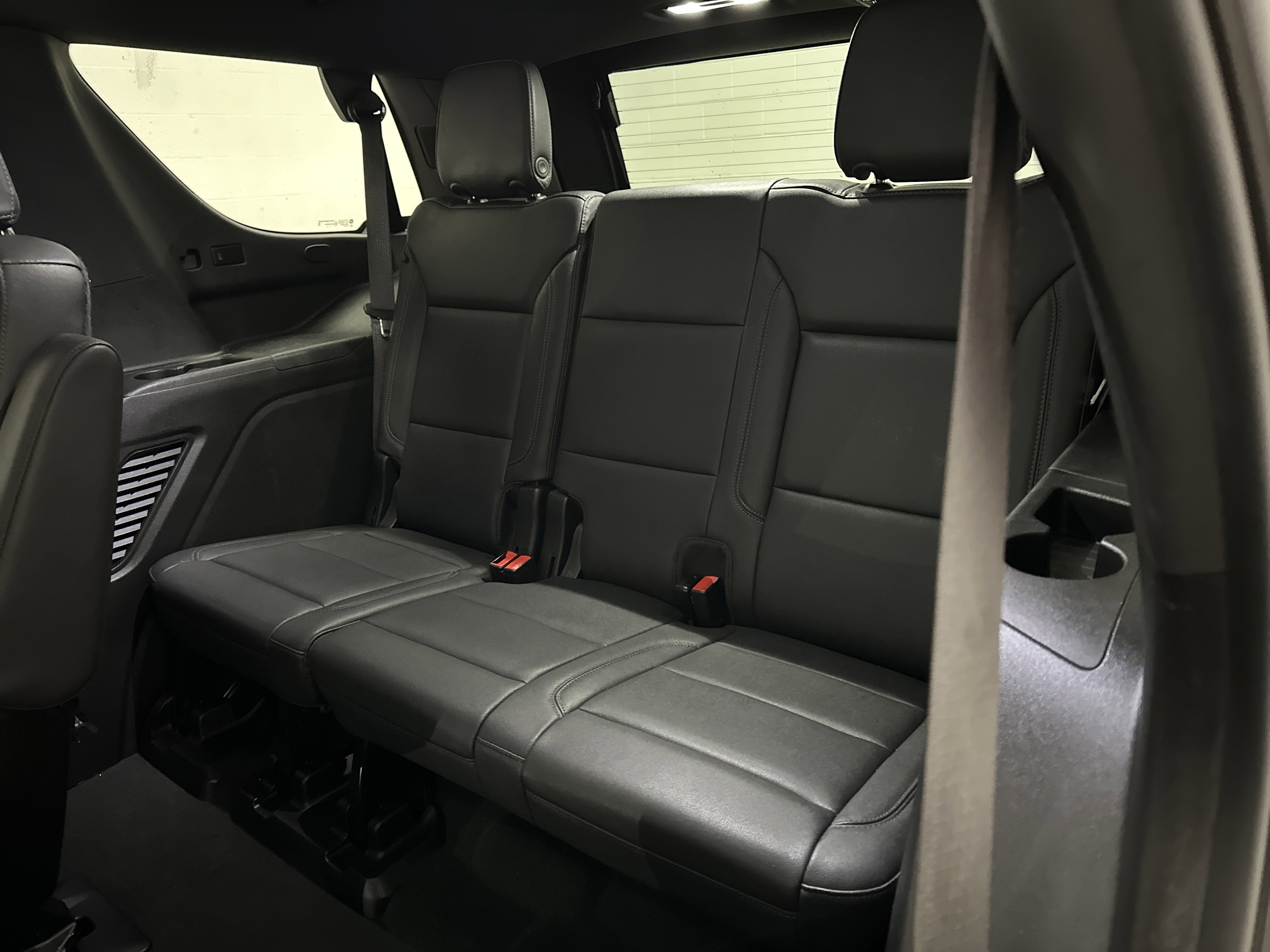 Used 2024 Chevrolet Tahoe LT image 23