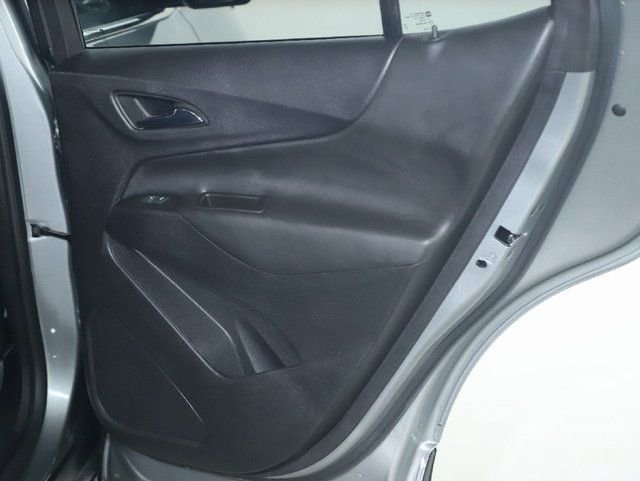 Used 2023 Chevrolet Equinox LT image 31