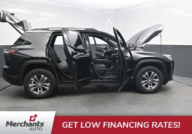 Used 2025 Chevrolet Equinox LT w/ Convenience Package II AWD/4WD image 39