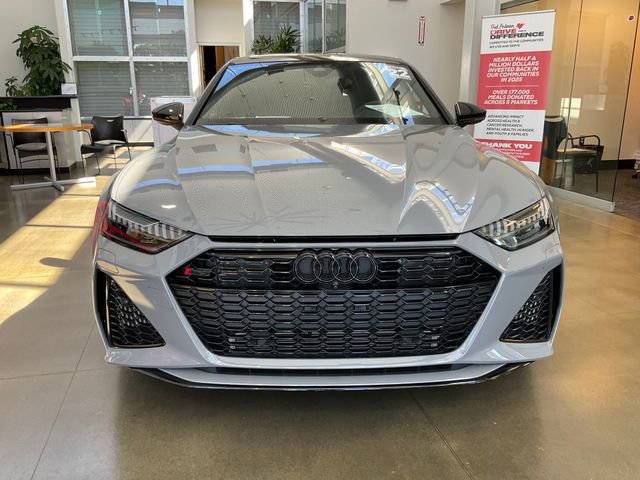 Used 2022 Audi RS 7 Sportback AWD/4WD image 2