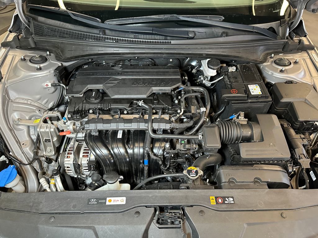 Used 2021 Hyundai Elantra SEL w/ Convenience + Premium Package image 23