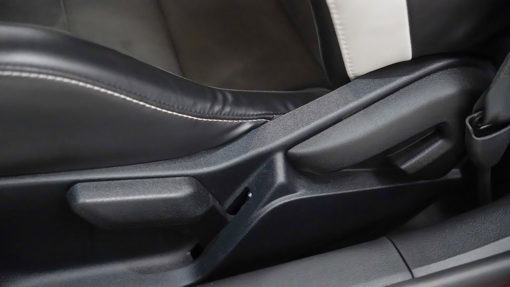 Used 2021 Ford Mustang Shelby GT500 w/ Technology Package image 20