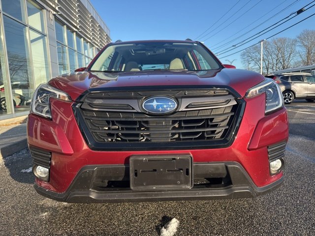 Used 2023 Subaru Forester Limited image 2