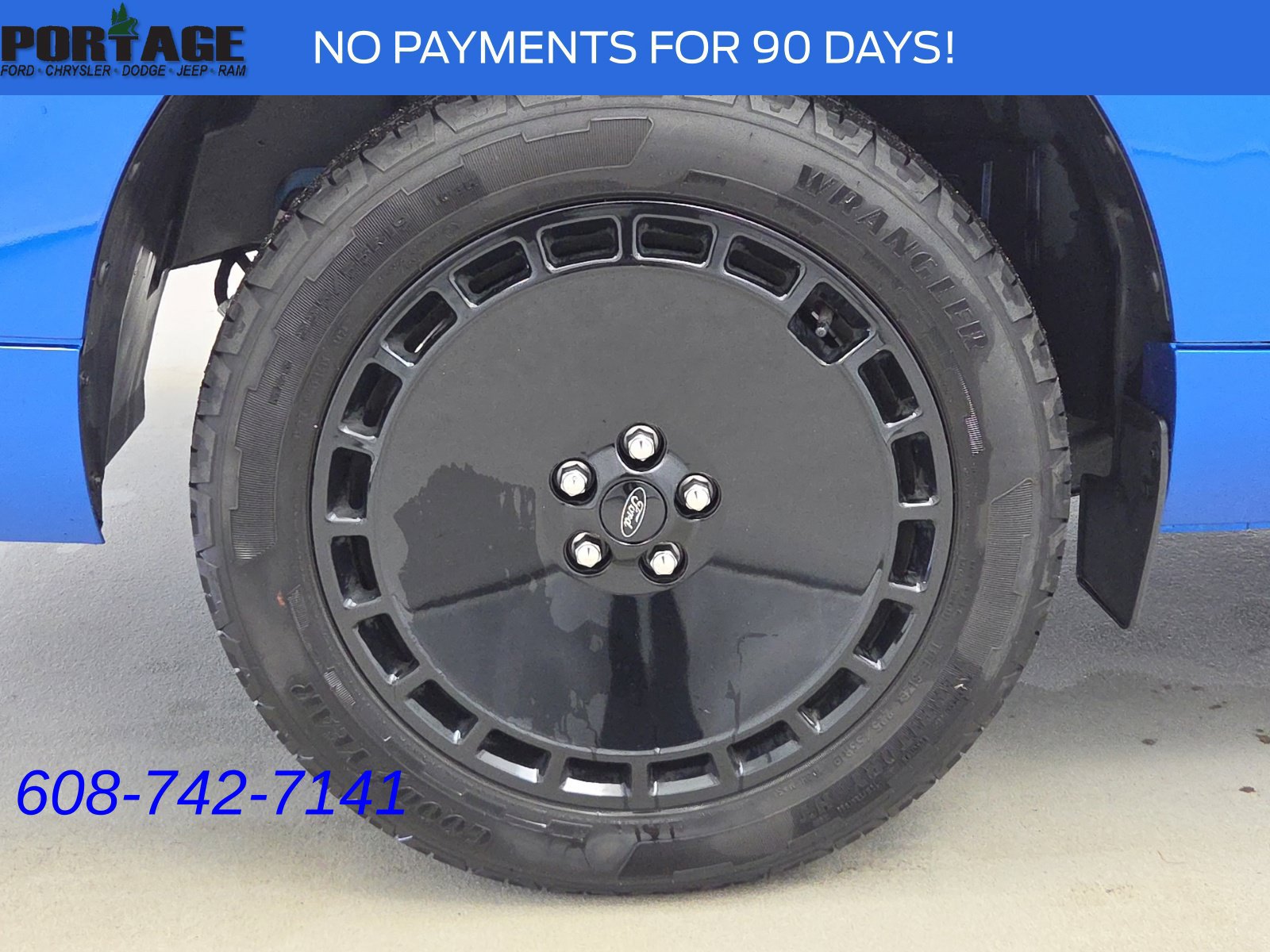 Used 2025 Ford Maverick Lobo AWD/4WD image 32