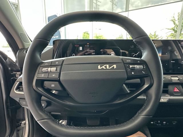 Used 2025 Kia K4 EX FWD image 13