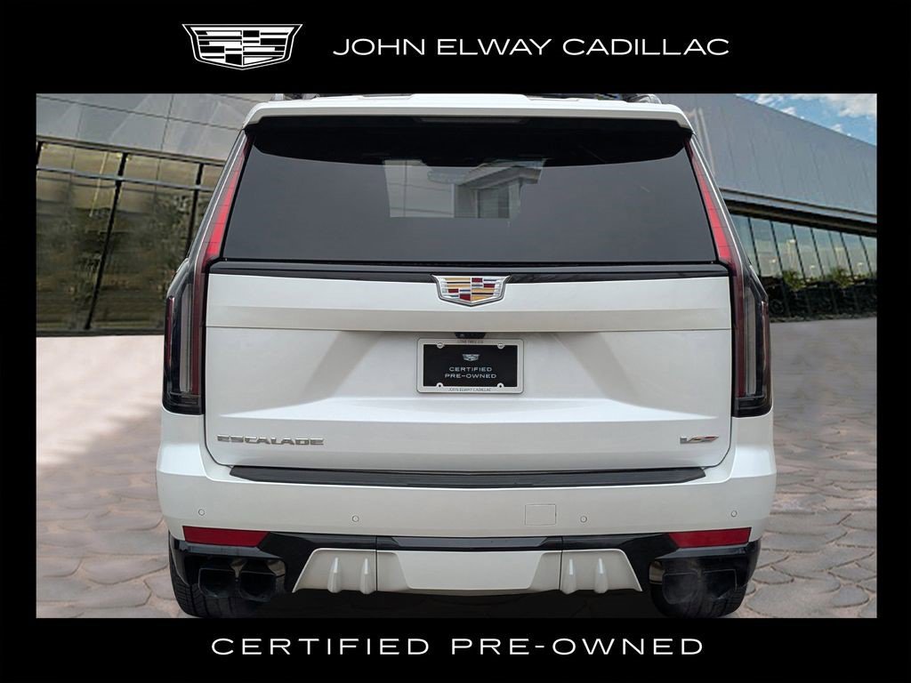 Certified 2024 Cadillac Escalade ESV V image 4