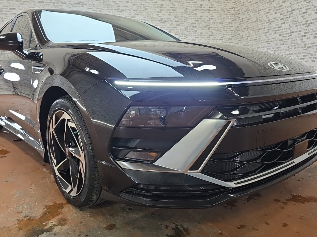 Certified 2024 Hyundai Sonata SEL w/ Convenience Package image 10