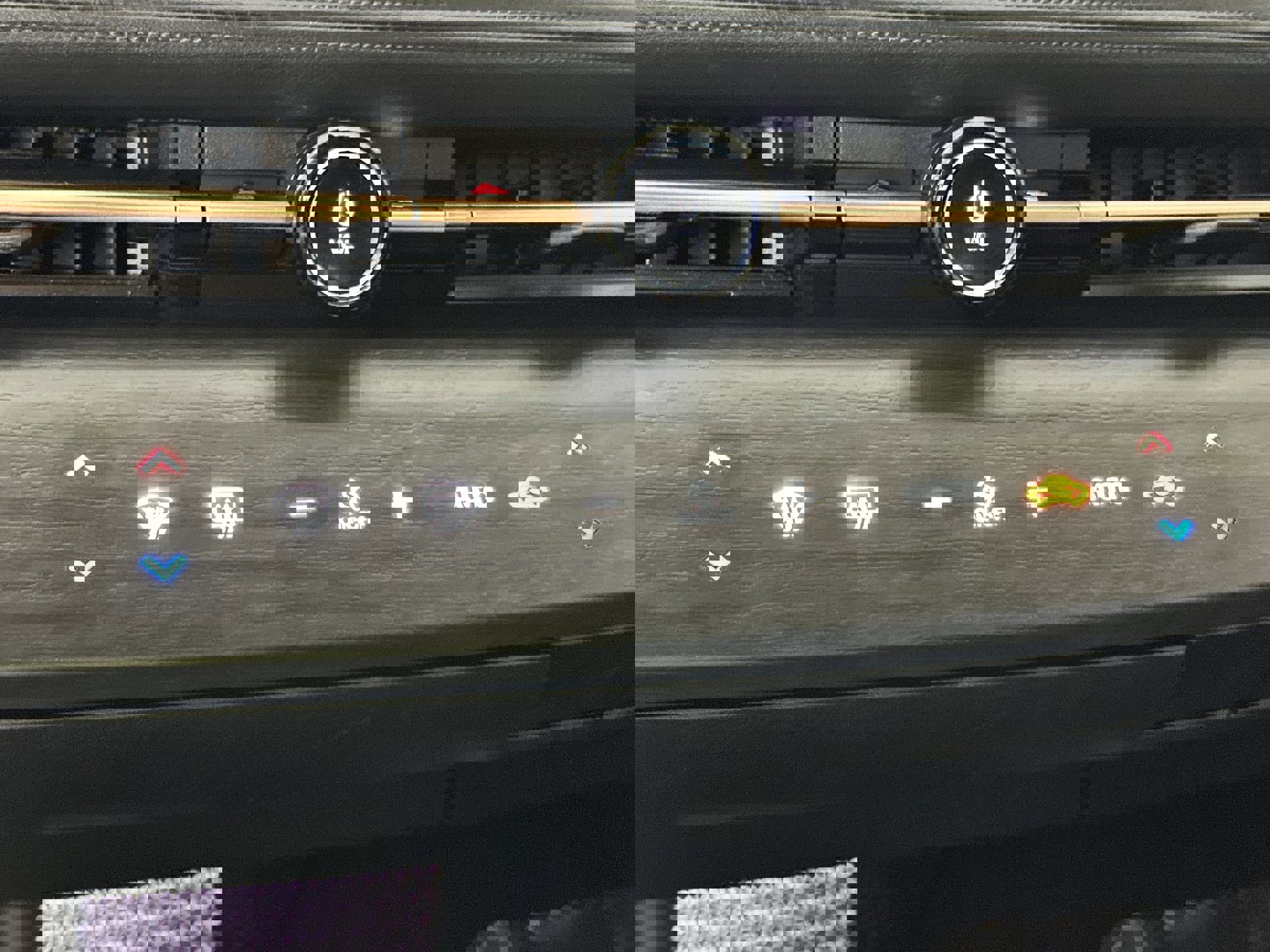 Certified 2023 Nissan Ariya AWD image 23