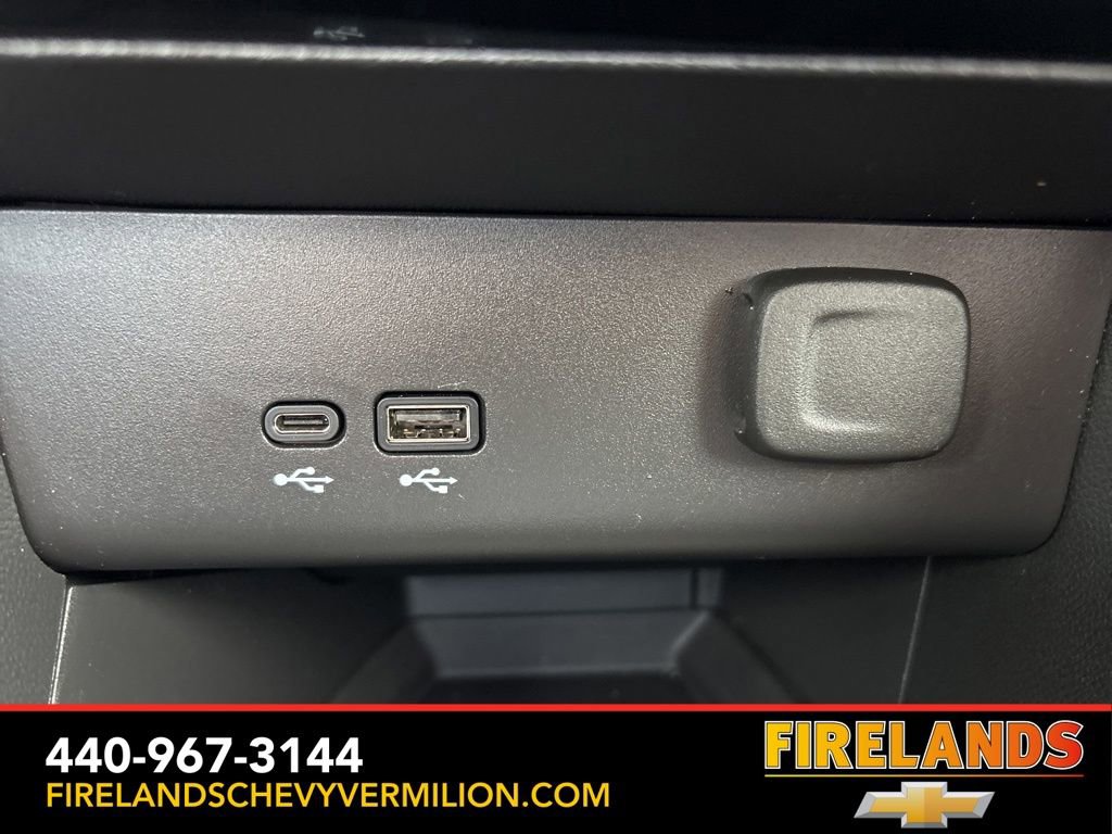 Used 2025 Buick Encore GX Sport Touring FWD image 22