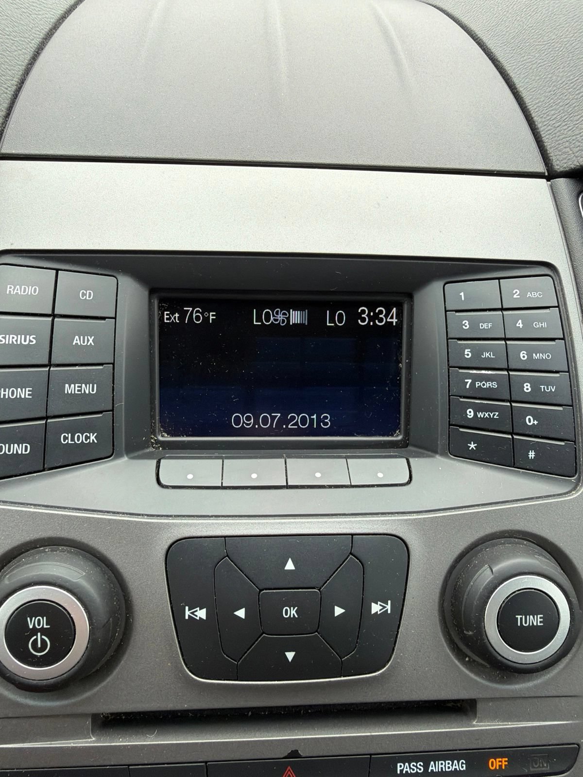 Used 2013 Ford Taurus SEL FWD image 17