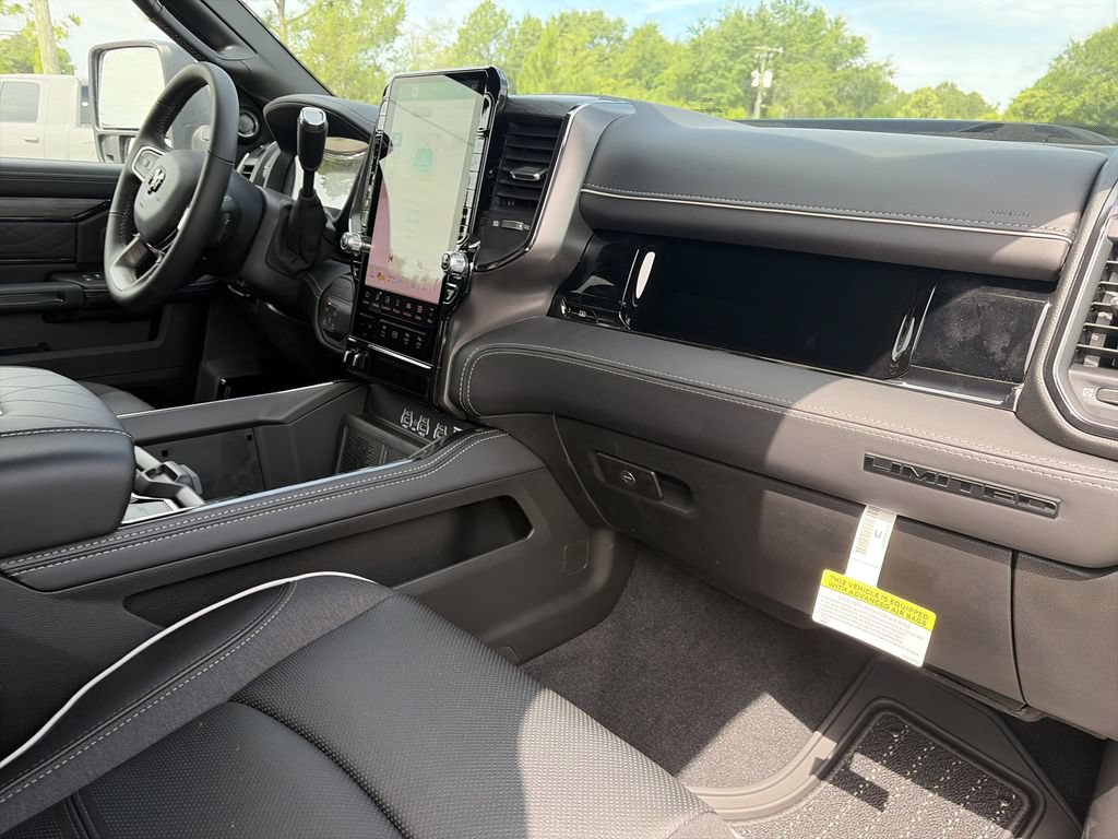 New 2026 RAM 2500 Limited AWD/4WD image 31