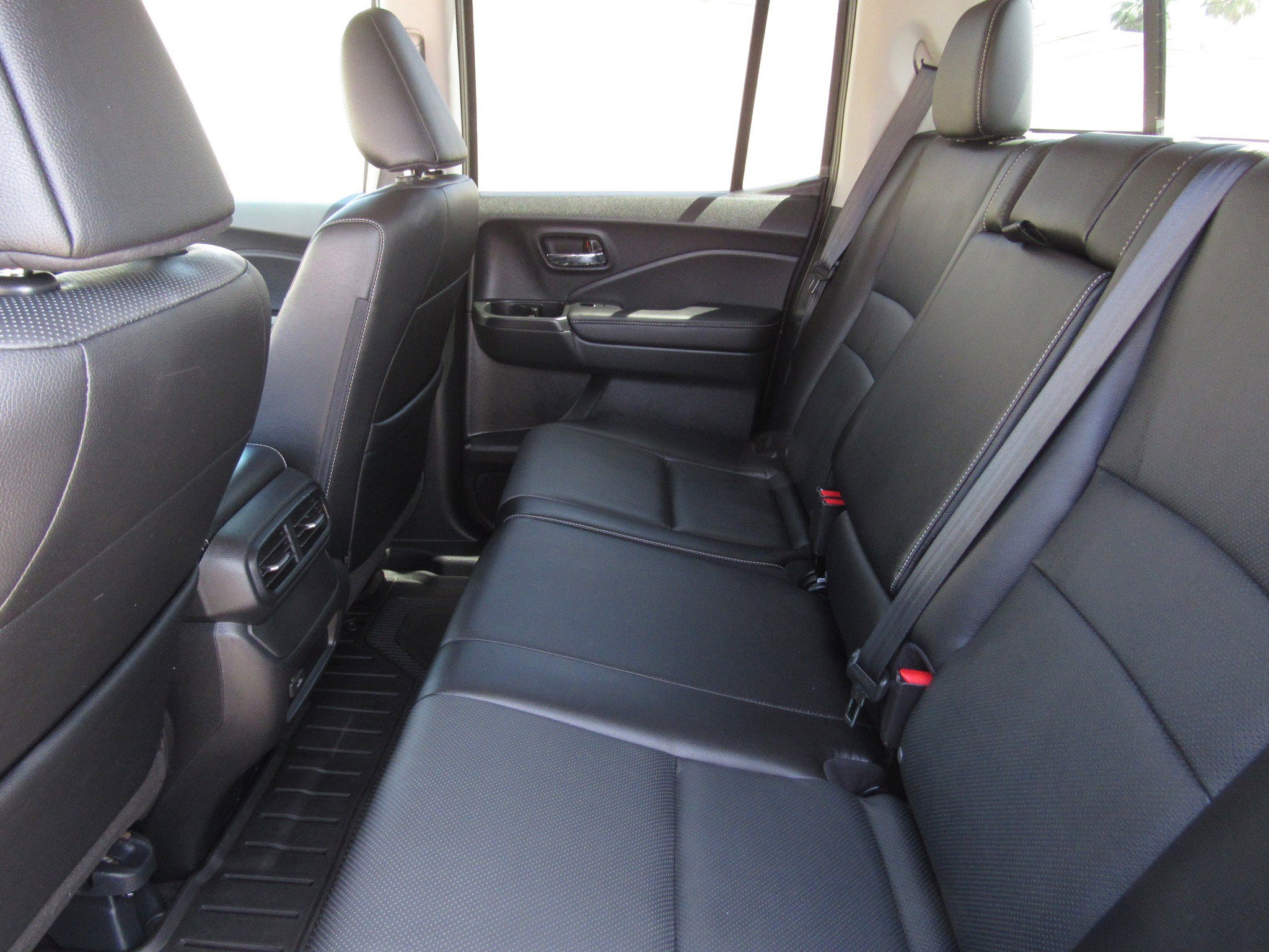 Used 2025 Honda Ridgeline RTL image 13