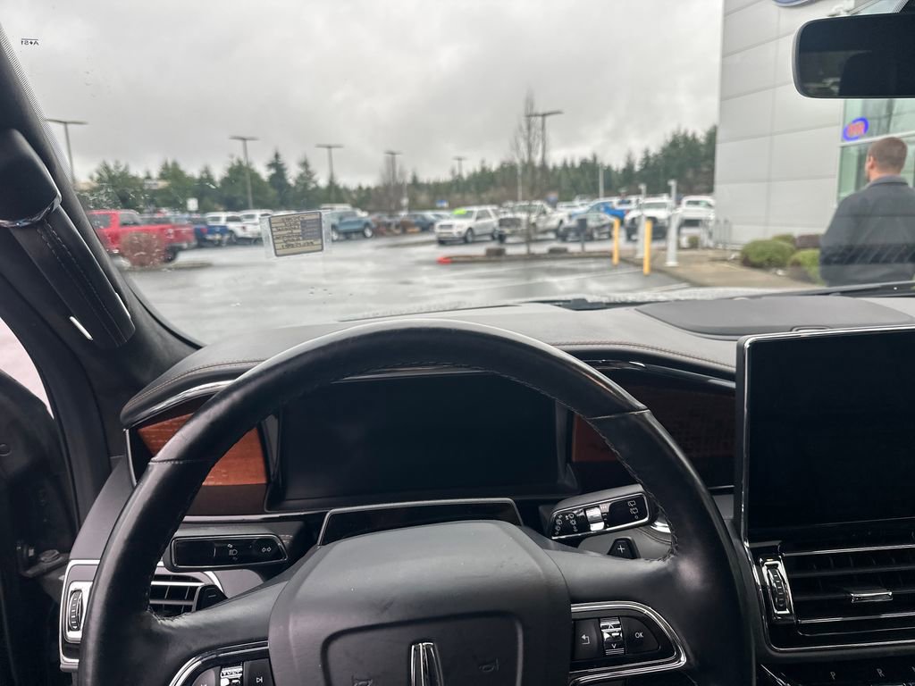 Used 2024 Lincoln Navigator L Black Label image 13