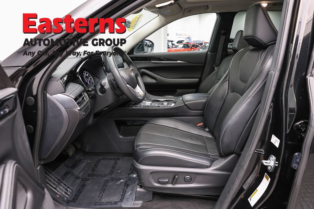 Used 2023 INFINITI QX60 Pure AWD/4WD image 14