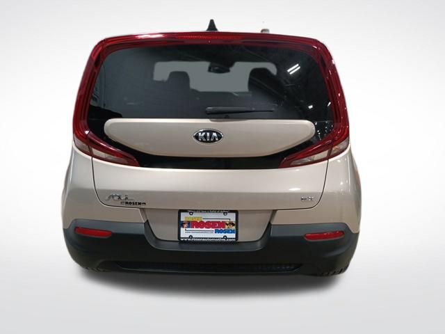Used 2020 Kia Soul EX image 4