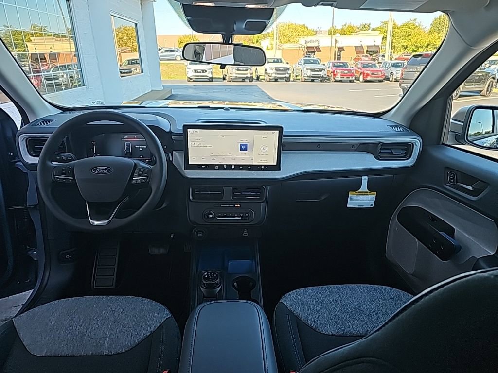 New 2025 Ford Maverick XLT FWD image 12