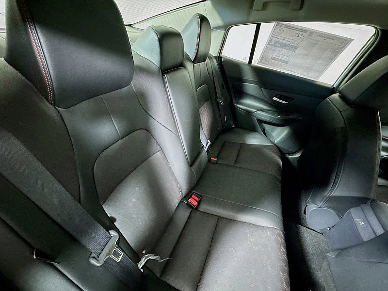 New 2026 Nissan Sentra SR w/ SR Premium Package FWD image 27