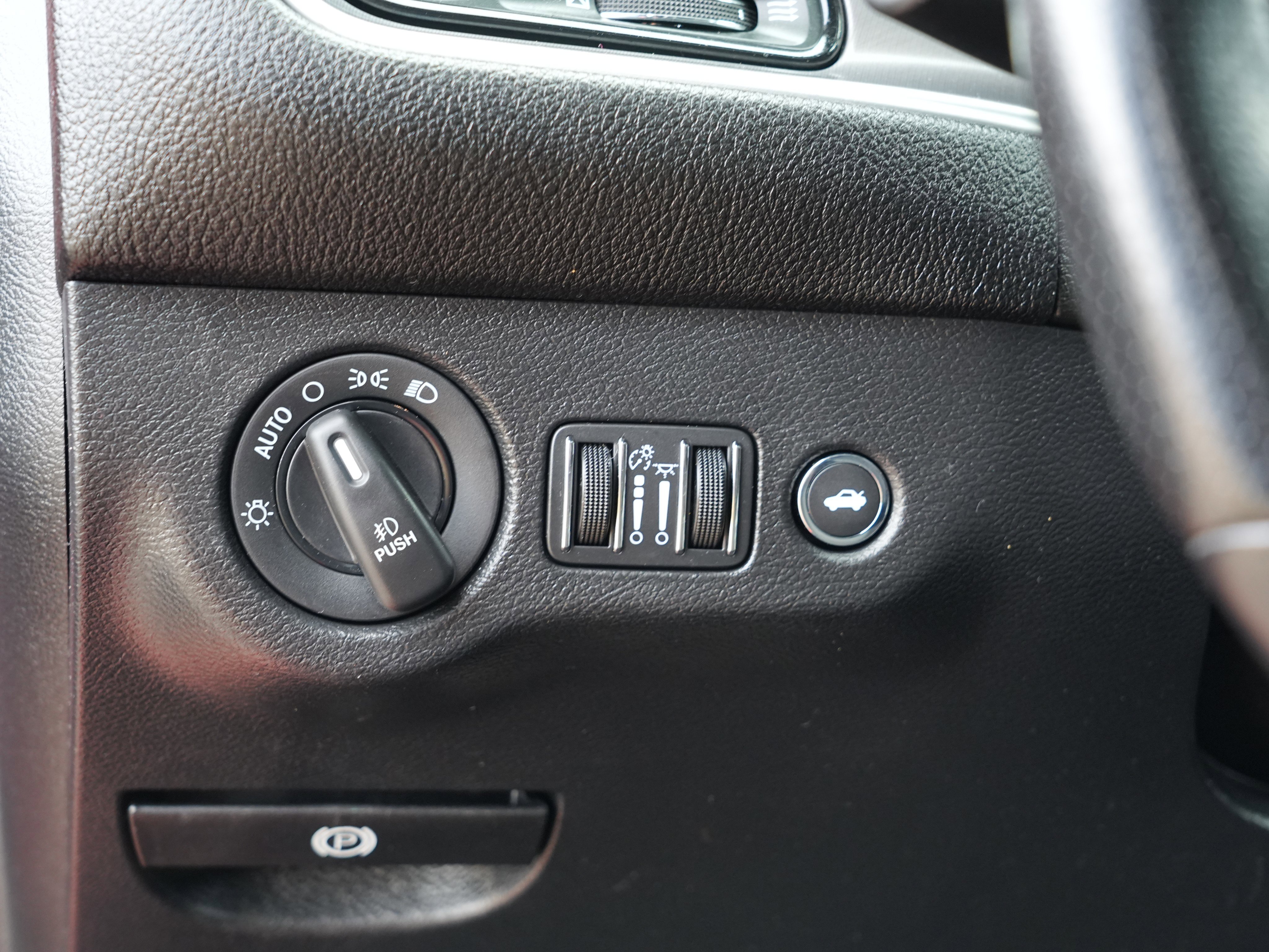 Used 2021 Dodge Challenger R/T Scat Pack w/ Shaker Package image 21