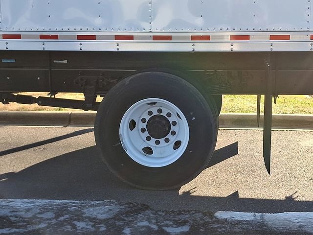 Used 2023 Ford F650 2WD Regular Cab Super Duty image 8