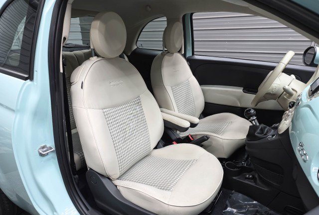 Used 2017 FIAT 500 Pop FWD image 16