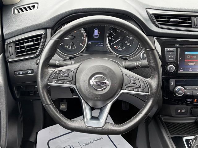 Used 2018 Nissan Rogue SV image 36
