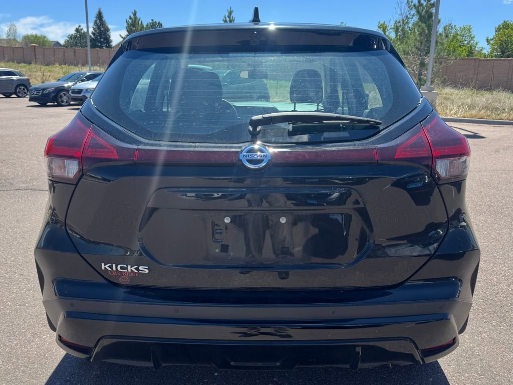 Used 2021 Nissan Kicks S FWD image 5