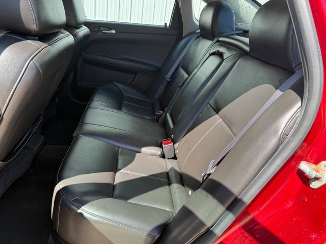 Used 2013 Chevrolet Impala LTZ FWD image 12