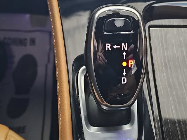 Used 2019 Buick LaCrosse Essence w/ Sun and Shade Package FWD image 17