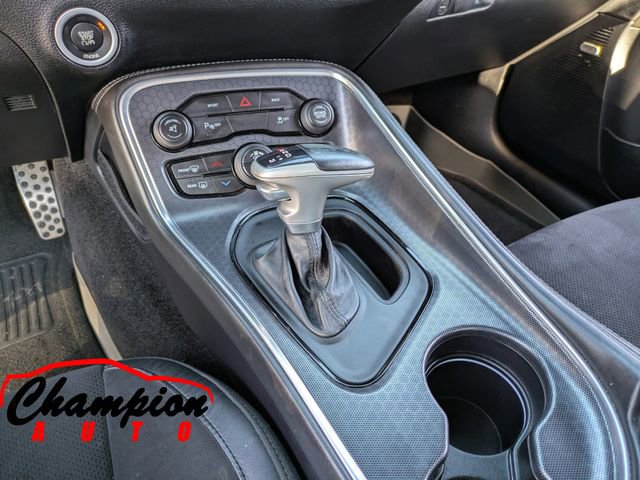 Used 2015 Dodge Challenger R/T Plus image 22
