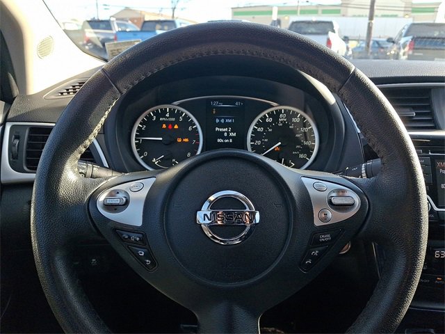 Used 2018 Nissan Sentra SR w/ SR Midnight Edition Package image 18