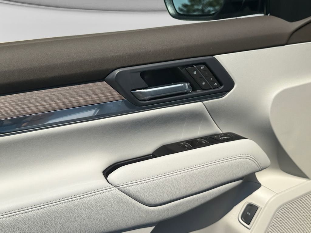 New 2026 GMC Terrain Denali AWD/4WD image 11
