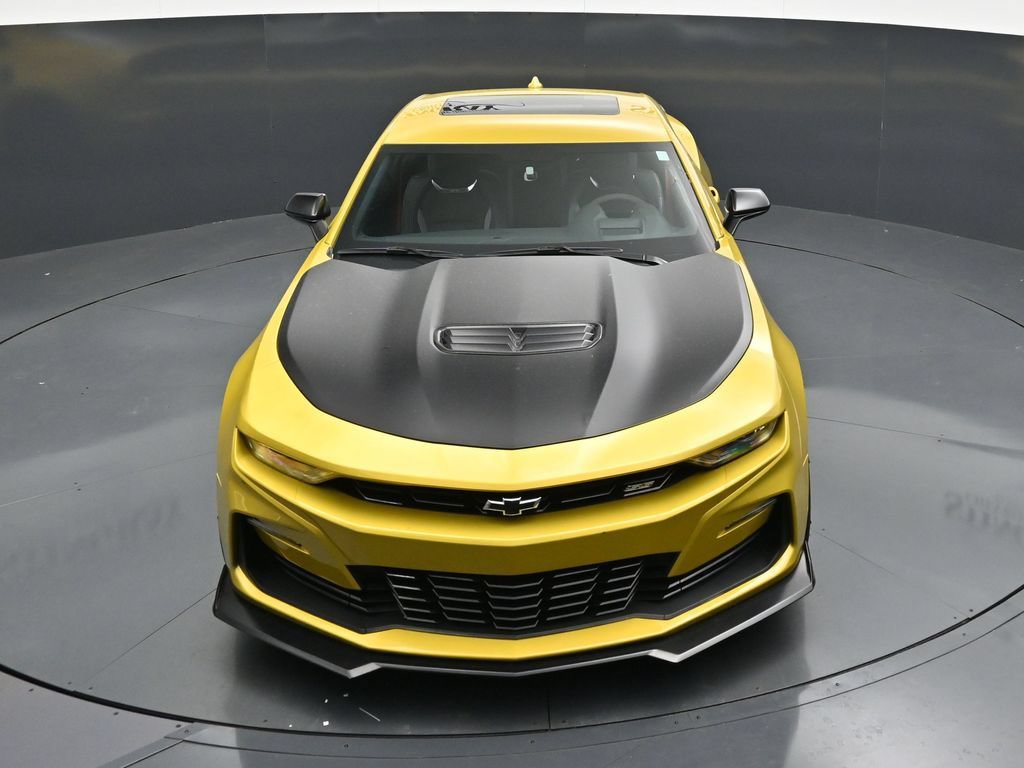 Used 2024 Chevrolet Camaro SS RWD image 19