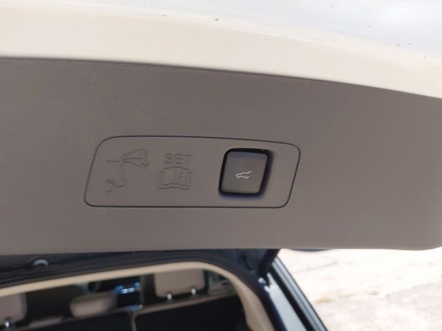 Used 2023 Lincoln Corsair FWD w/ Equipment Group 101A image 30