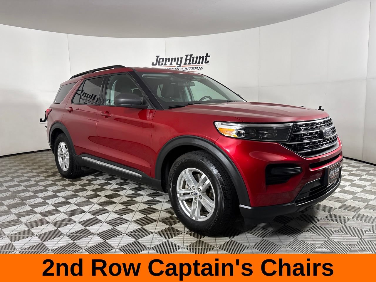 Used 2021 Ford Explorer XLT RWD image 4