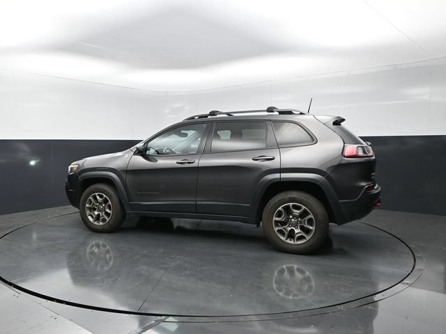 Used 2021 Jeep Cherokee Trailhawk w/ Trailer Tow Group AWD/4WD video 2