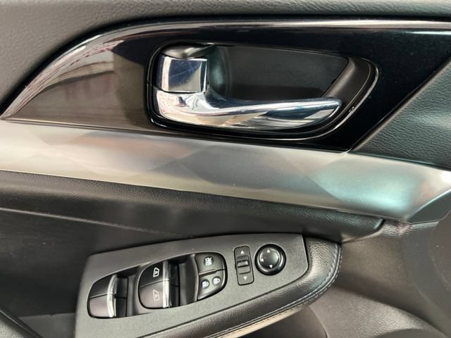 Used 2020 Nissan Maxima 3.5 S w/ Floor Mat Group FWD image 19