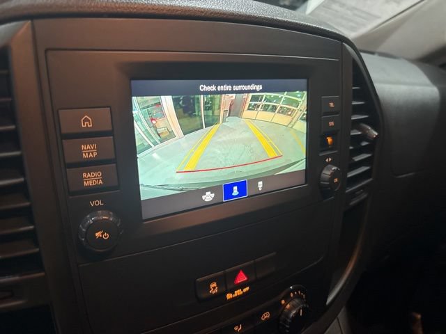Used 2023 Mercedes-Benz Metris image 24