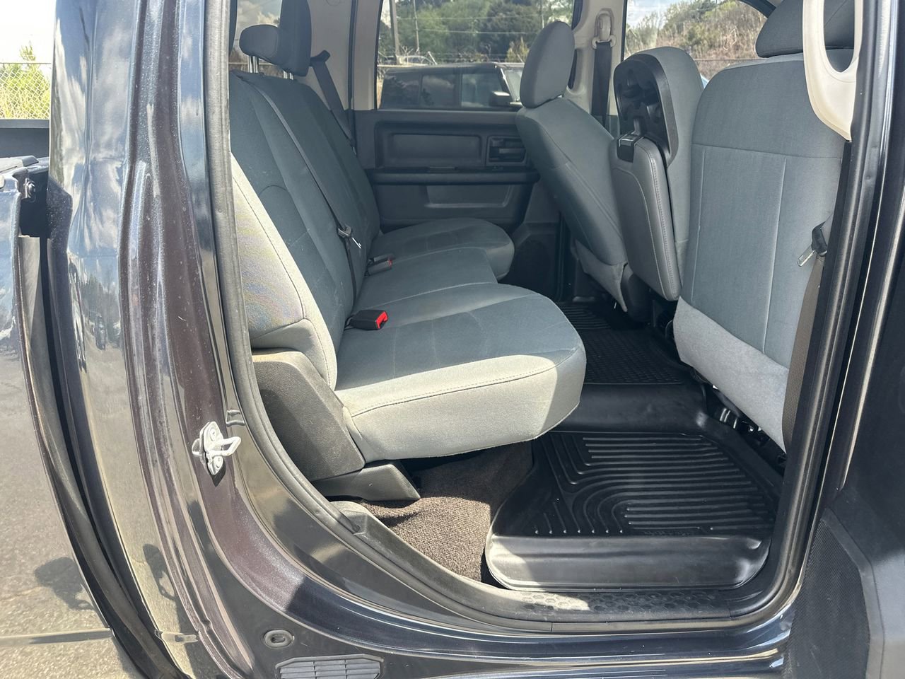 Used 2018 RAM 1500 Express w/ Express Value Package image 15