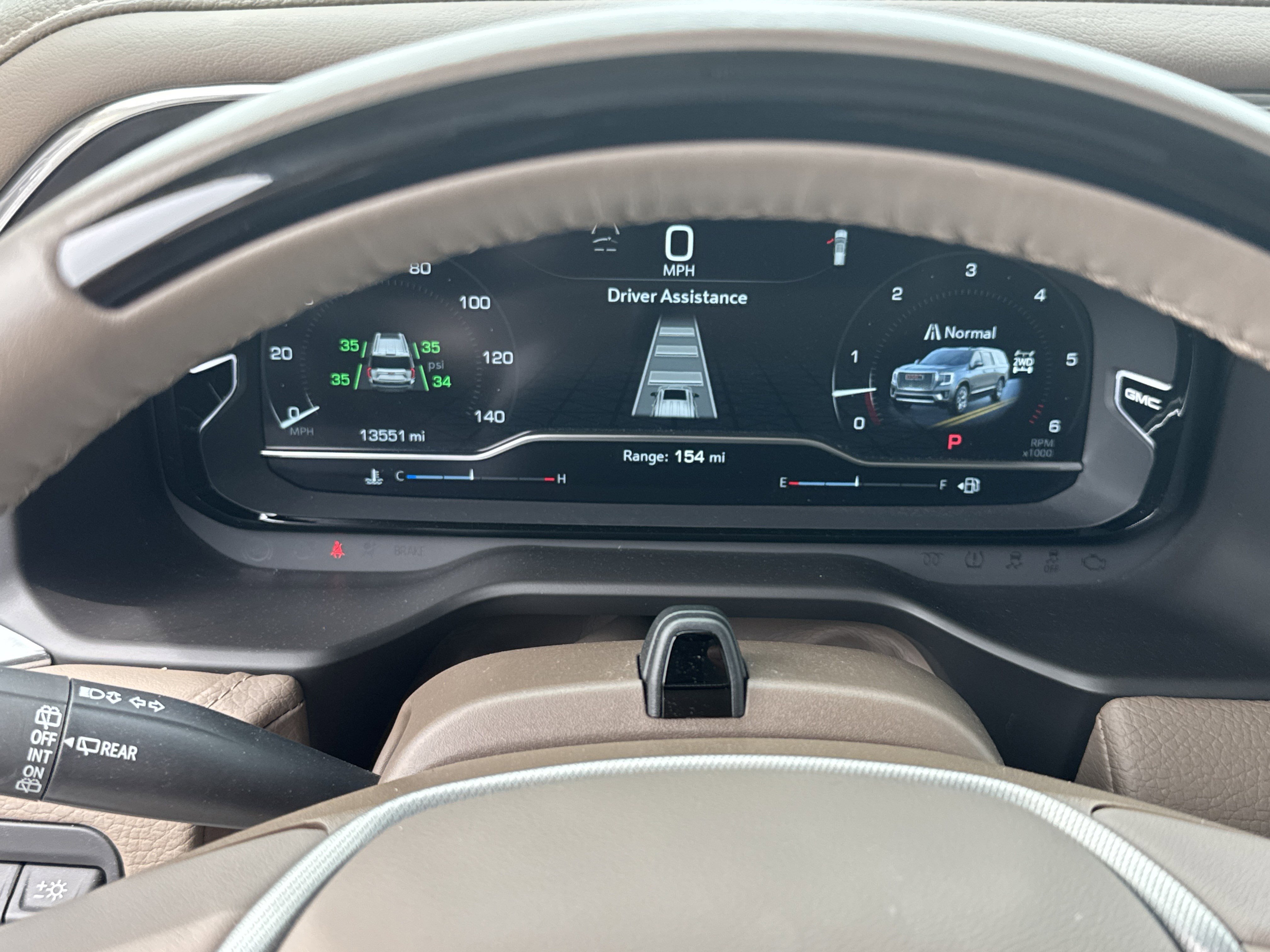 Used 2024 GMC Yukon Denali w/ Advanced Technology Package image 22