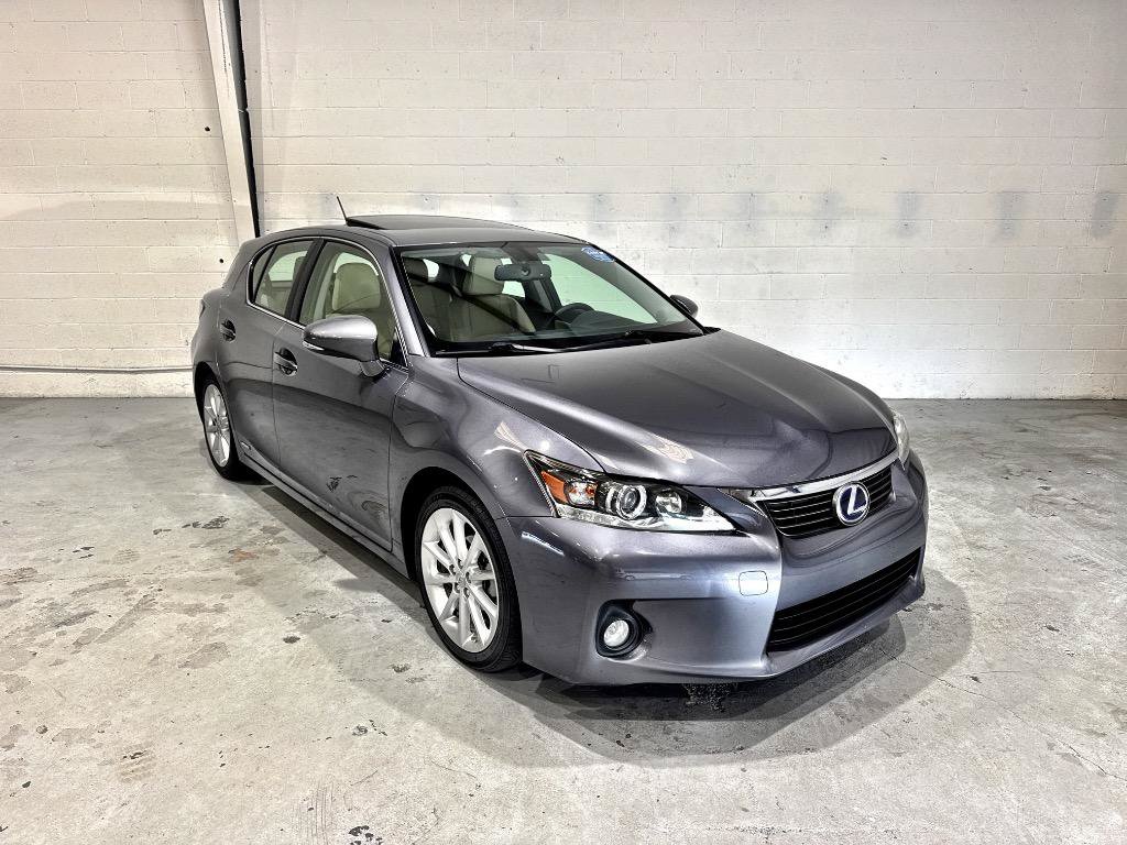 Used 2012 Lexus CT 200h Premium w/ Premium Audio Pkg FWD image 2