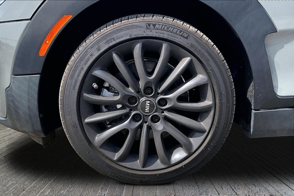 Used 2020 MINI Cooper Clubman S image 9