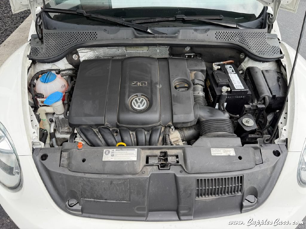 Used 2013 Volkswagen Beetle 2.5 FWD image 13