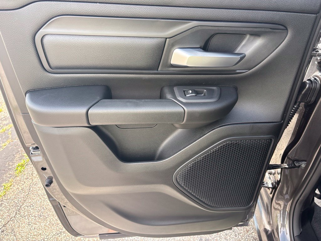 New 2026 RAM 1500 Express AWD/4WD image 31