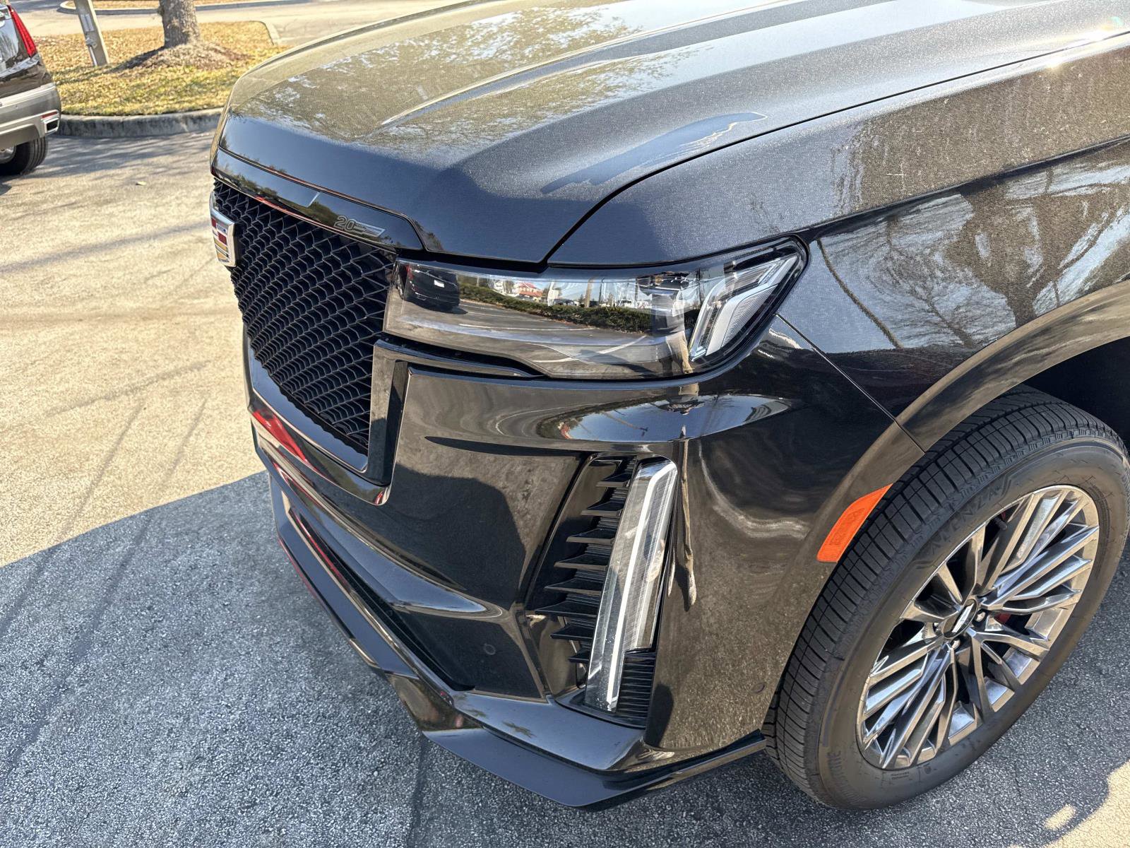 Used 2024 Cadillac Escalade V image 10