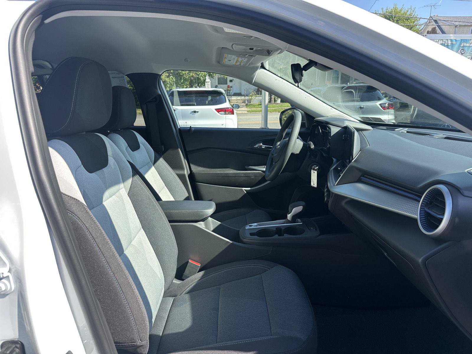 New 2026 Chevrolet Trax LS w/ Driver Confidence Package FWD image 13
