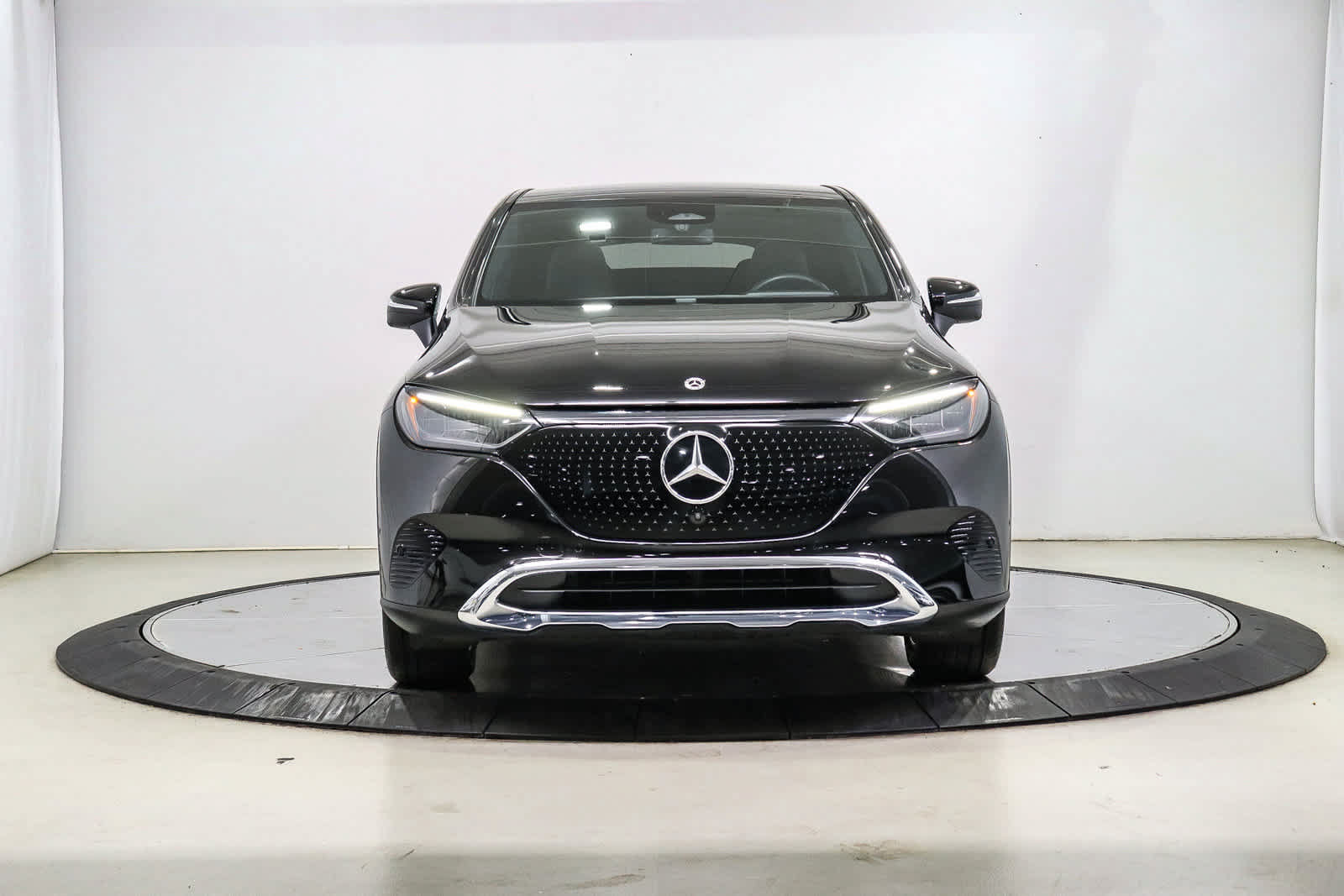 Certified 2023 Mercedes-Benz EQE 350+ 4MATIC SUV image 6