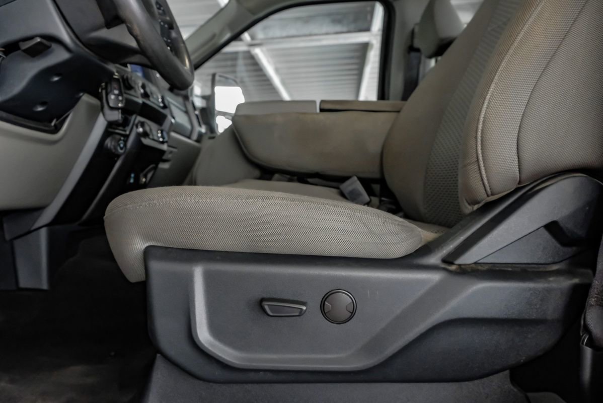 Used 2022 Ford F350 XLT w/ XLT Premium Package image 30